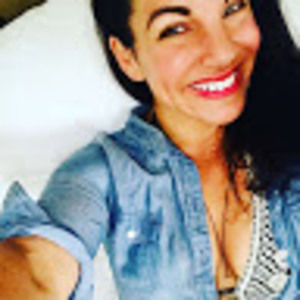 Meet your Posher, Claudette